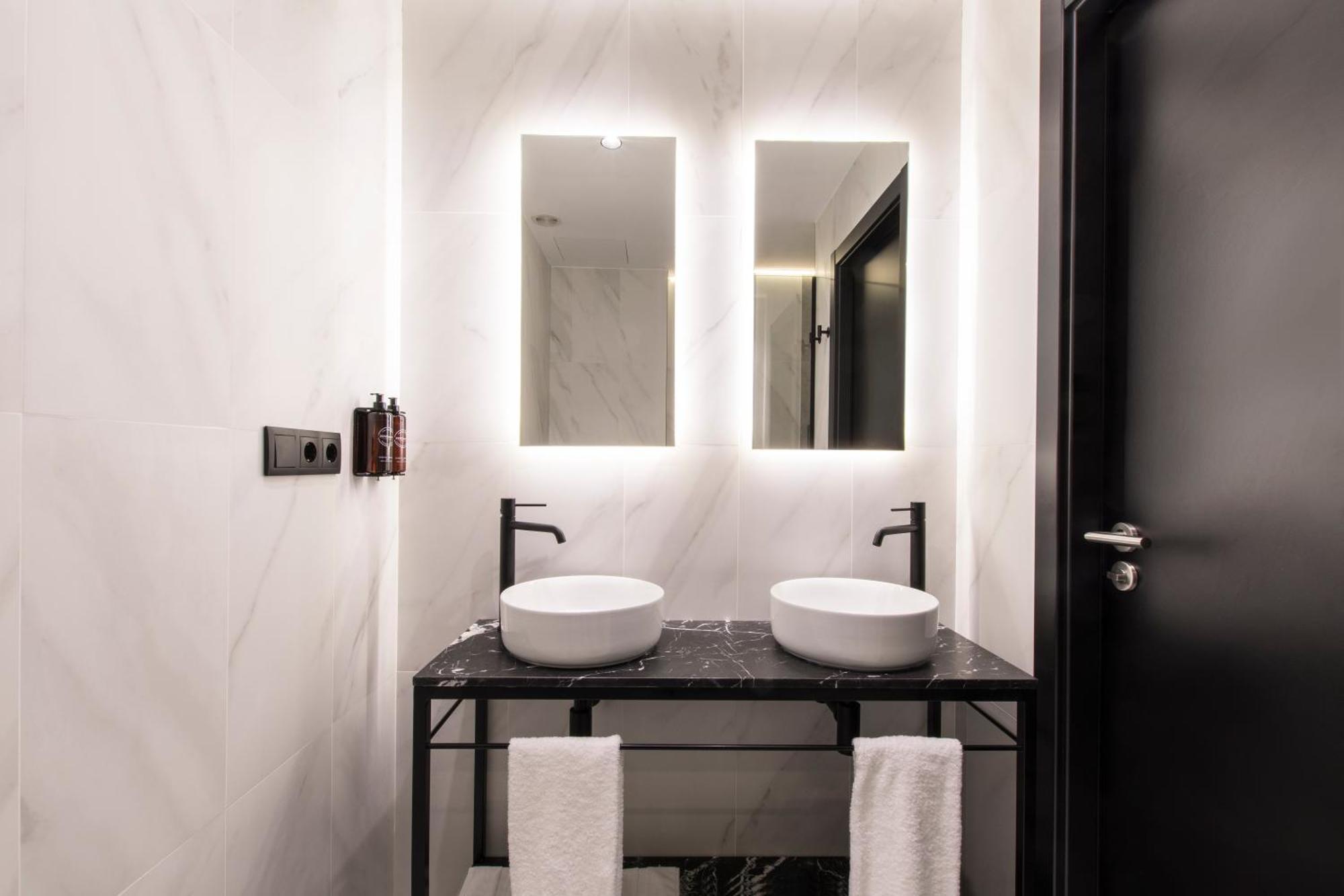 Rs Boutique Apartments อาลิกันเต ภายนอก รูปภาพ
