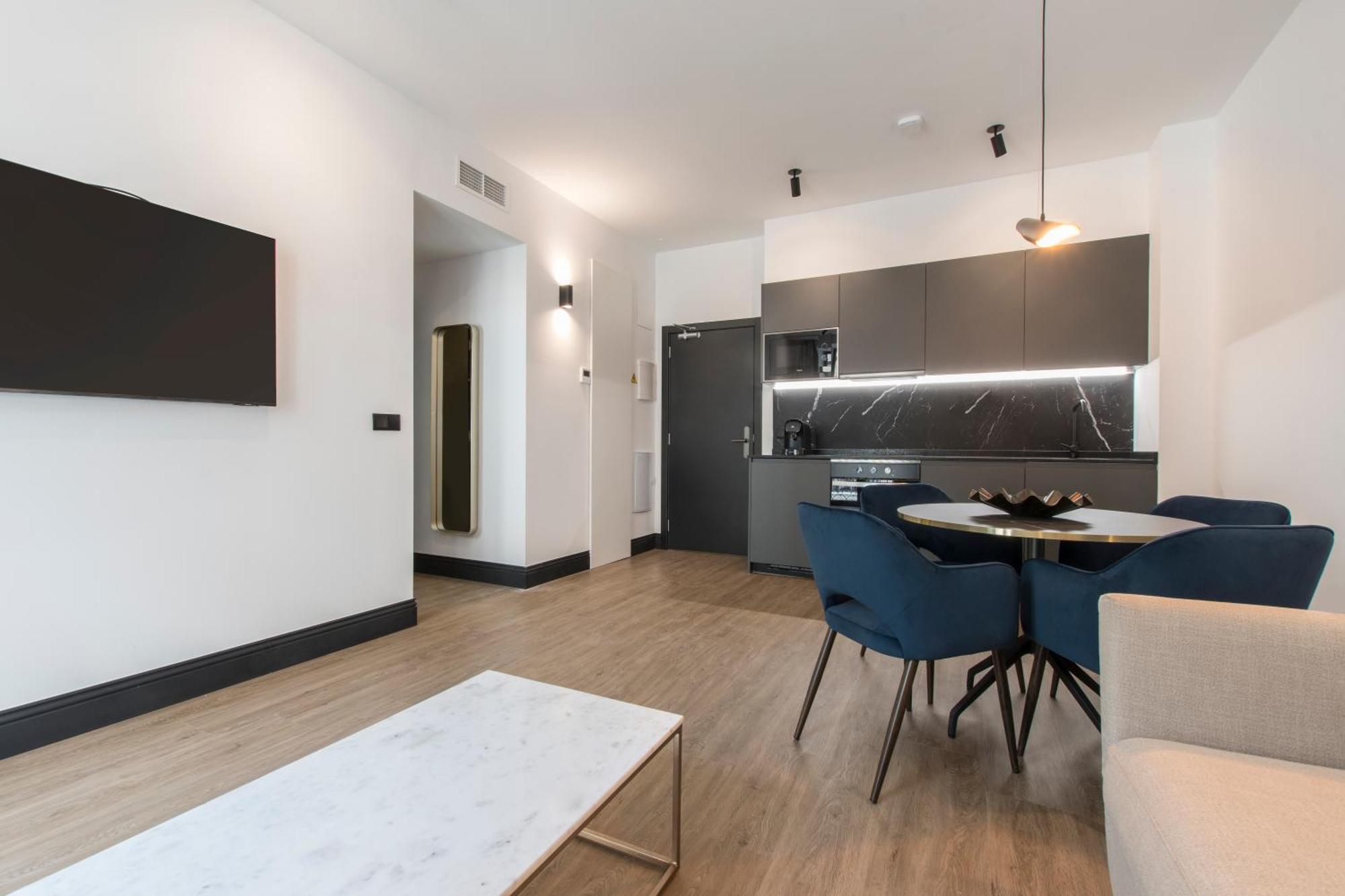 Rs Boutique Apartments อาลิกันเต ภายนอก รูปภาพ