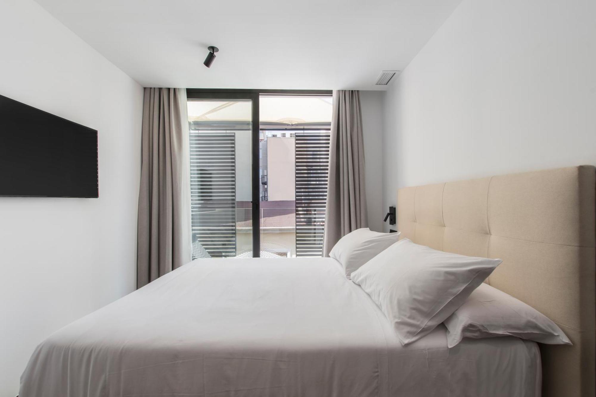 Rs Boutique Apartments อาลิกันเต ภายนอก รูปภาพ