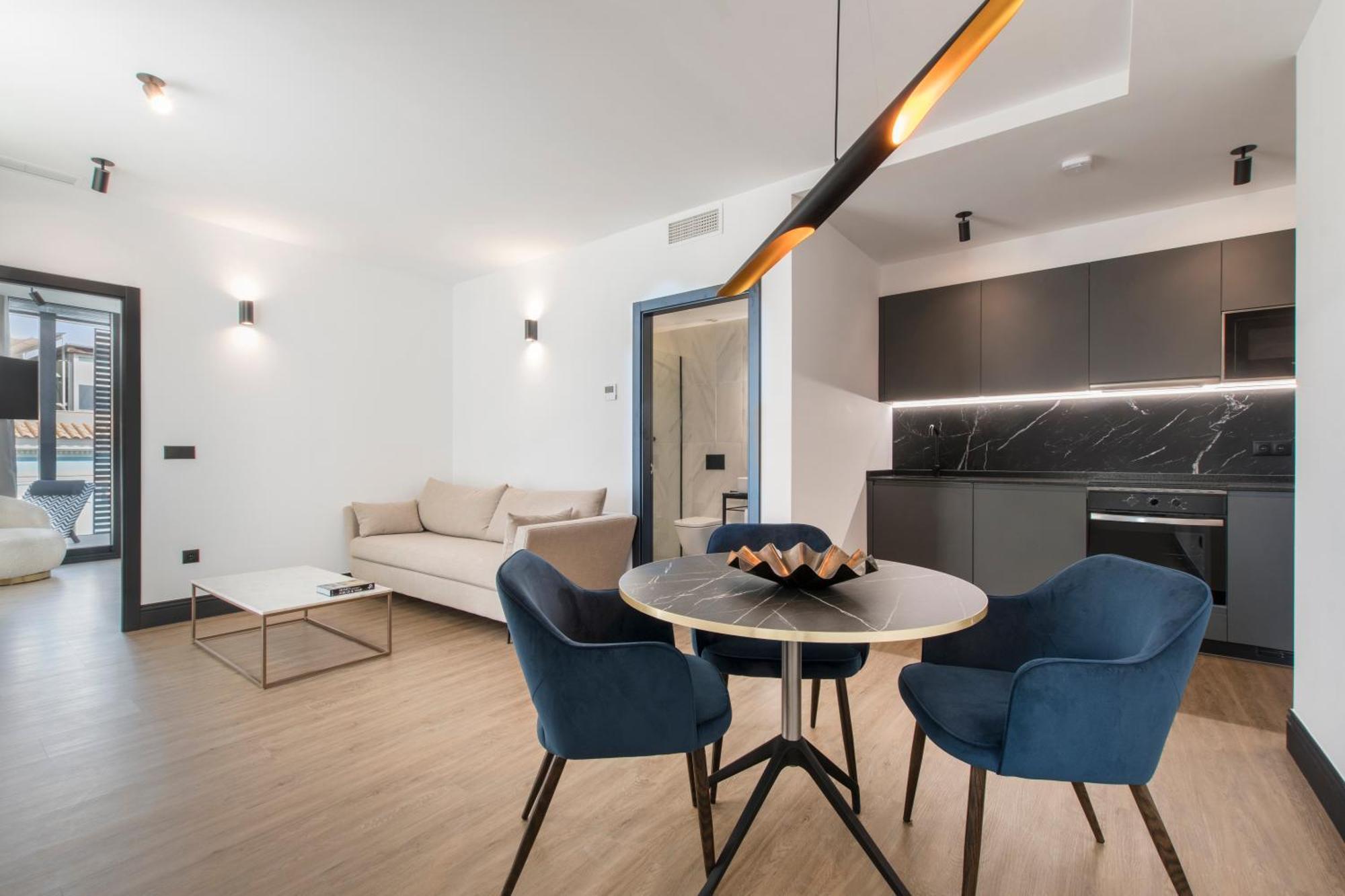 Rs Boutique Apartments อาลิกันเต ภายนอก รูปภาพ